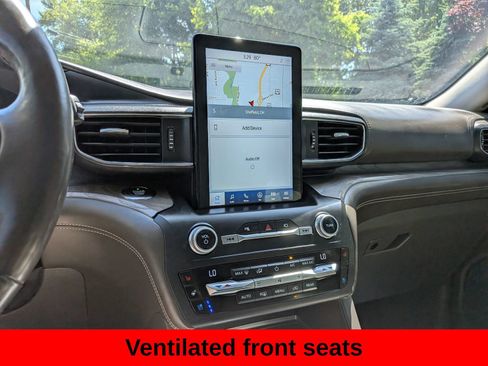 Used 2020 Ford Explorer Platinum w/ Premium Technology Package AWD/4WD image 21