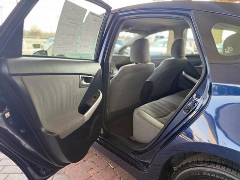 Used 2015 Toyota Prius Two image 25