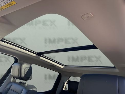 Used 2023 Toyota Tundra Limited image 12