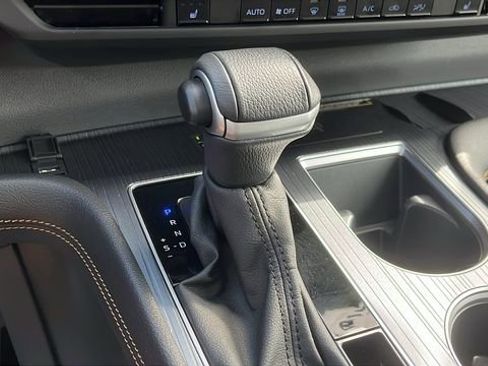 Certified 2024 Toyota Sienna XLE Woodland Edition image 17