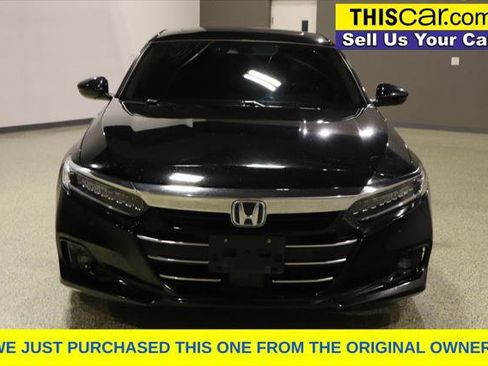 Used 2021 Honda Accord Touring image 2