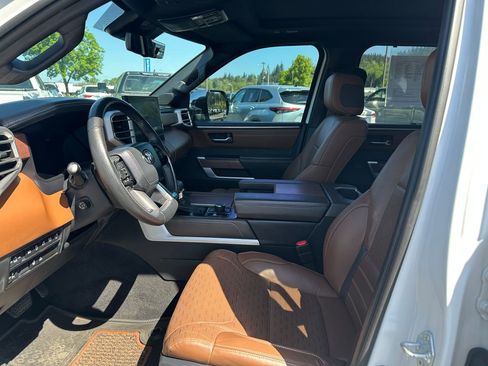 Used 2022 Toyota Tundra 1794 Edition AWD/4WD image 13