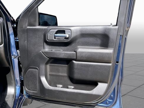 Used 2022 Chevrolet Silverado 1500 Custom RWD image 22