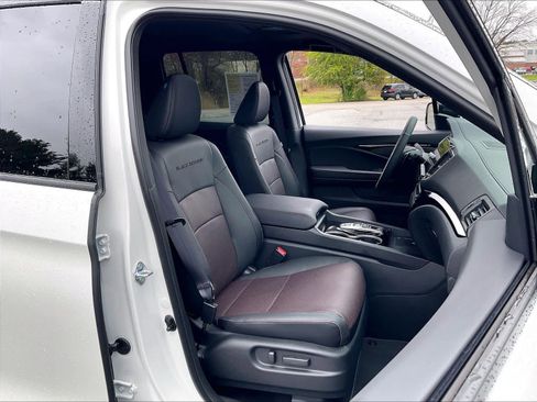 Certified 2026 Honda Ridgeline Black Edition image 47