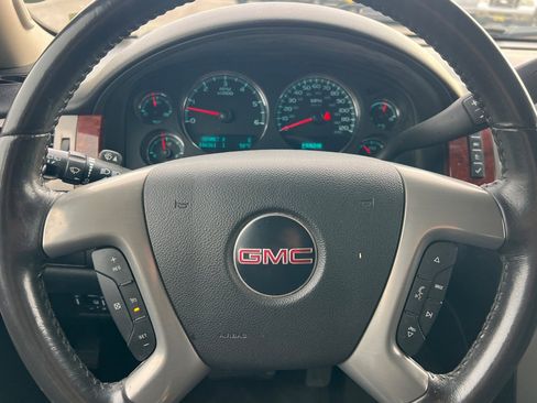 Used 2011 GMC Yukon SLE w/ Convenience Package image 20