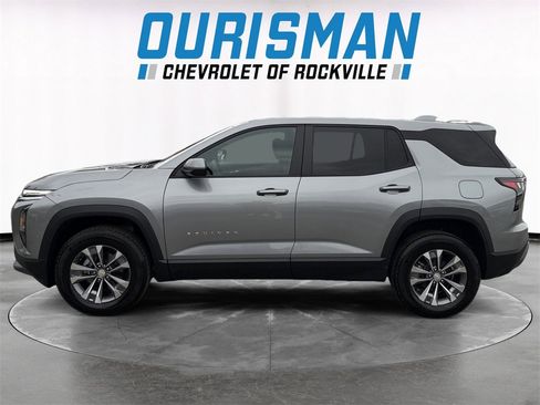 Used 2026 Chevrolet Equinox LT image 3