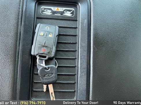 Used 2017 Chevrolet Silverado 1500 LT w/ Midnight Edition image 19