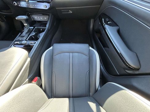 Used 2025 Kia K5 GT-Line w/ GT-Line Premium Package image 15