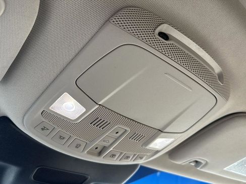 Used 2019 Lincoln Nautilus Reserve image 23