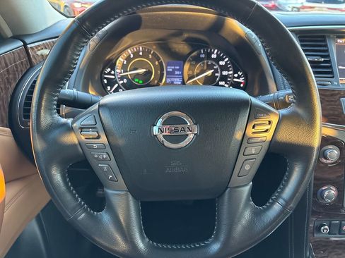 Used 2017 Nissan Armada Platinum image 10