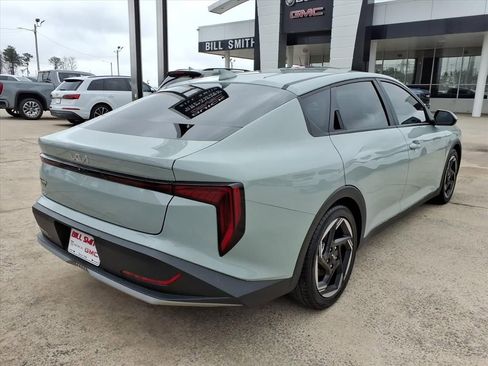 Used 2025 Kia K4 EX image 7