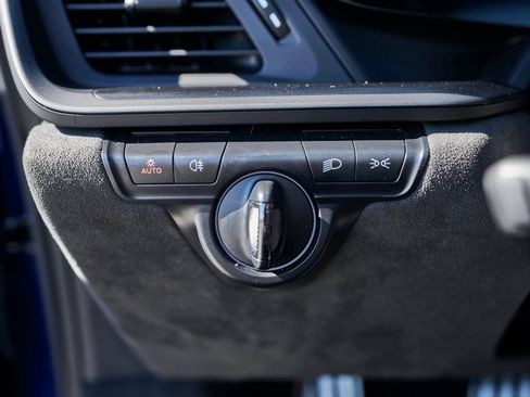 Used 2022 Porsche 911 GT3 image 38