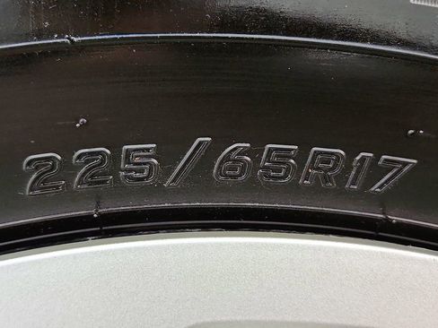 Used 2019 Toyota RAV4 LE w/ All Weather Liner Package AWD/4WD image 32