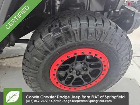 Certified 2018 Jeep Wrangler Unlimited Rubicon w/ Steel Bumper Group image 31