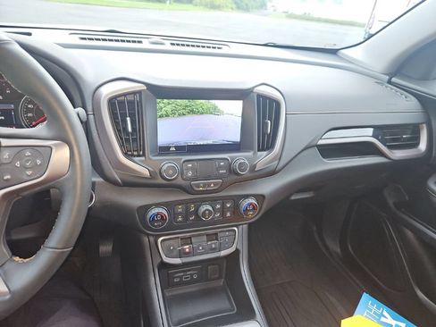 Used 2023 GMC Terrain AT4 w/ LPO, Floor Liner Package AWD/4WD image 17