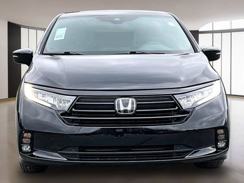 Used 2024 Honda Odyssey Sport image 2