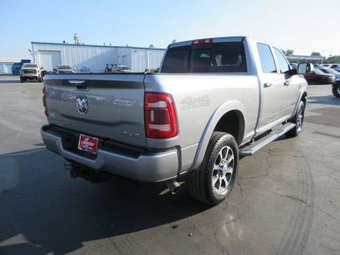 Used 2022 RAM 2500 Laramie AWD/4WD image 6
