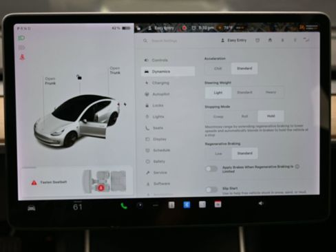 Used 2020 Tesla Model 3 Standard Range Plus image 20