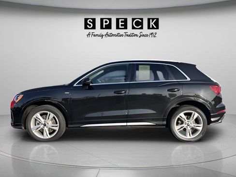 Used 2022 Audi Q3 2.0T Premium image 2