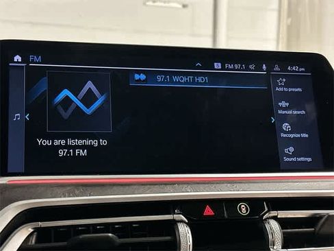 Used 2022 BMW X5 xDrive45e w/ Parking Assistance Package image 12