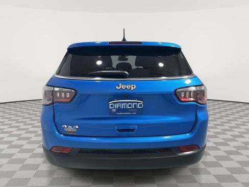 Used 2023 Jeep Compass Sport image 36