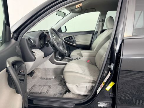 Used 2009 Toyota RAV4 2WD image 8