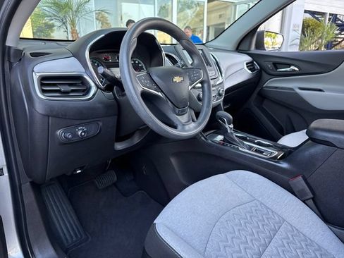Certified 2024 Chevrolet Equinox LS FWD image 28
