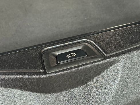 Used 2019 BMW X5 xDrive40i w/ Premium Package 2 image 44