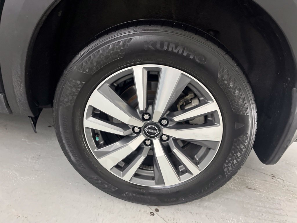 Used 2024 Nissan Pathfinder SL AWD/4WD image 10