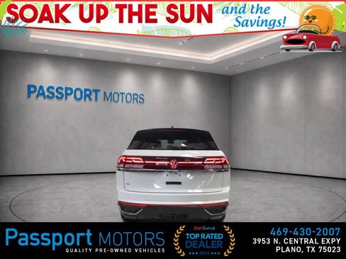 Used 2024 Volkswagen Atlas Cross Sport SE FWD image 5