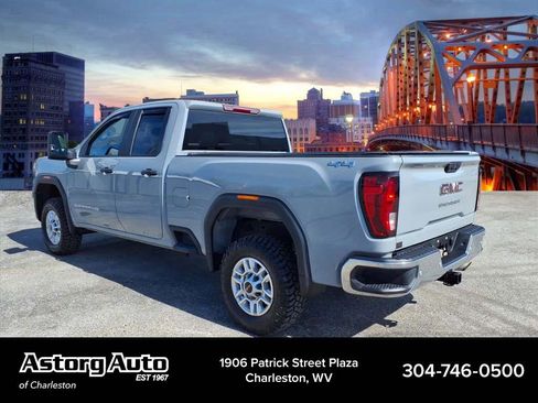 Used 2025 GMC Sierra 2500 Pro w/ 1SA Pro Safety Plus Package AWD/4WD image 5