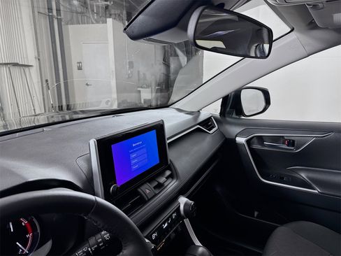 Certified 2023 Toyota RAV4 XLE image 7