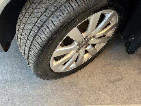 Used 2013 Audi A4 2.0T Premium w/ Convenience Pkg FWD image 14