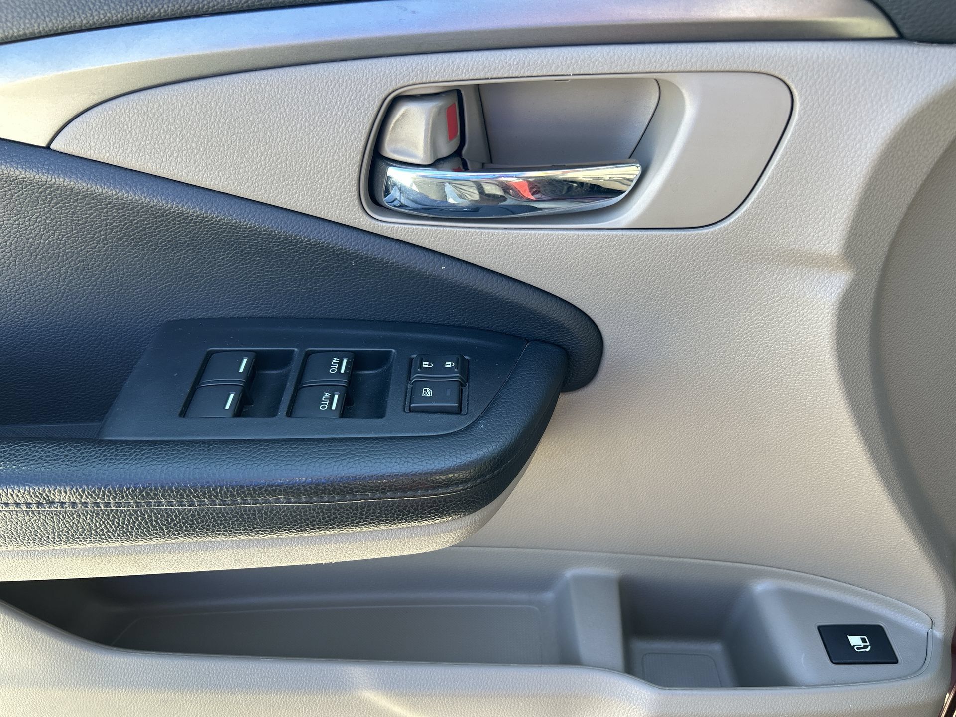 Certified 2021 Honda Pilot EX image 15