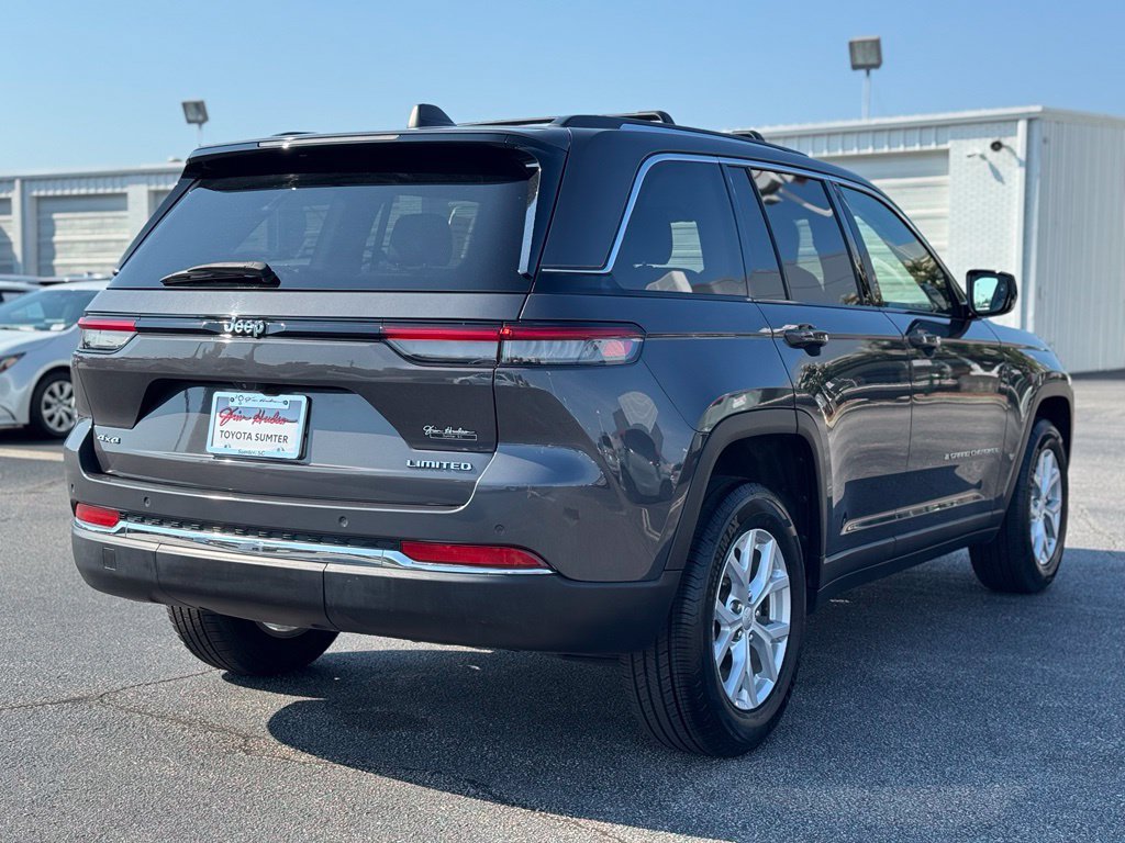 Used 2023 Jeep Grand Cherokee Limited AWD/4WD image 13