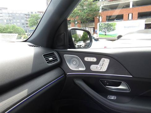Used 2023 Mercedes-Benz GLE 350 4MATIC image 17