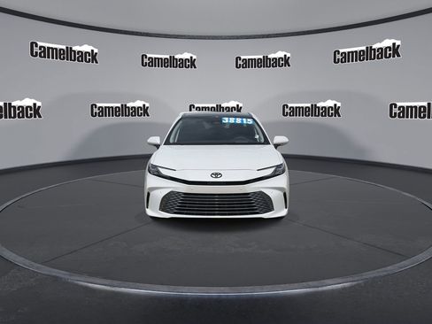 Used 2025 Toyota Camry XLE w/ Premium Plus Package FWD image 2