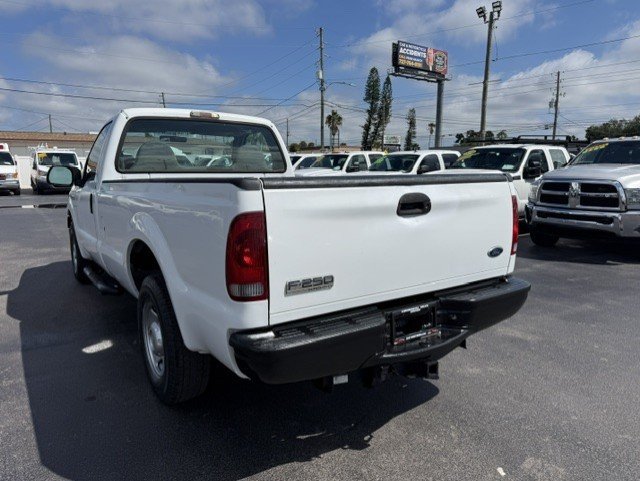 Used 2006 Ford F250 XL RWD image 8