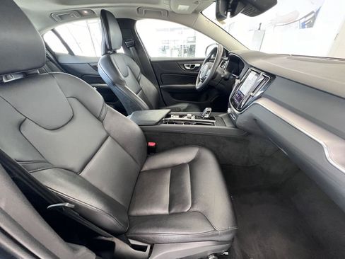 Used 2024 Volvo S60 B5 Core AWD/4WD image 19