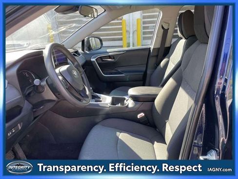 Certified 2024 Toyota RAV4 XLE AWD/4WD image 14