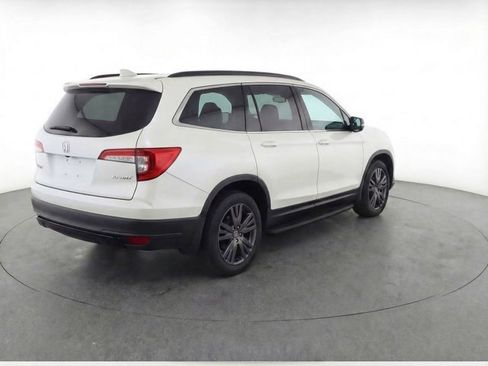 Used 2022 Honda Pilot Sport image 7