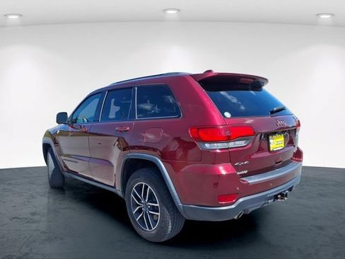 Used 2019 Jeep Grand Cherokee Trailhawk AWD/4WD image 10