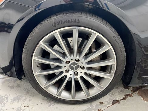 Used 2016 Mercedes-Benz S 550 Sedan image 27