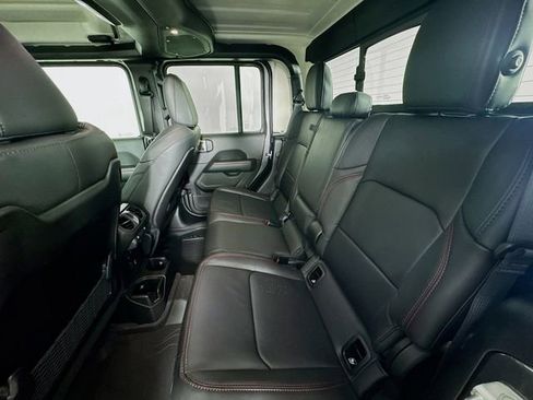 New 2026 Jeep Gladiator Rubicon w/ Safety Group image 25