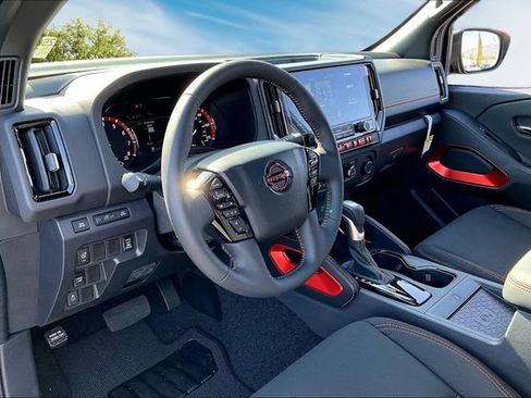 New 2025 Nissan Frontier Pro-X w/ Pro Convenience Package RWD image 7