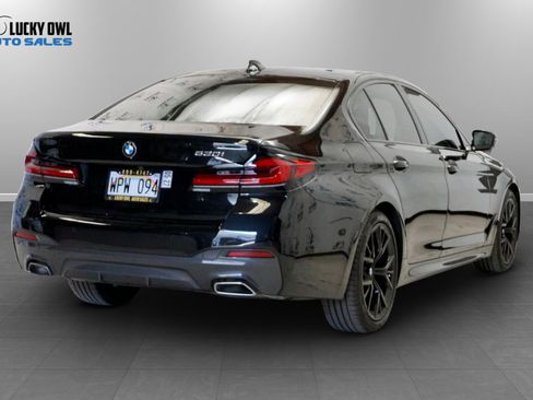 Used 2022 BMW 530i w/ M Sport Package RWD image 4