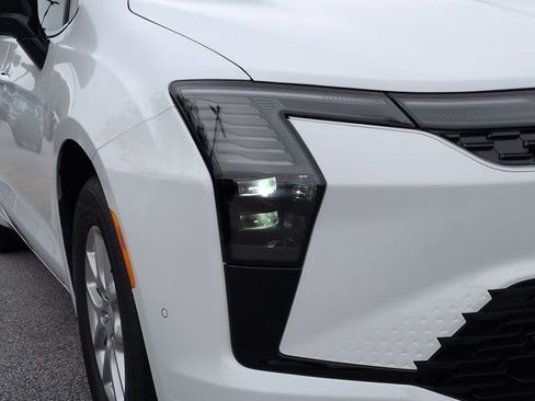 New 2027 Chrysler Pacifica Select FWD image 9