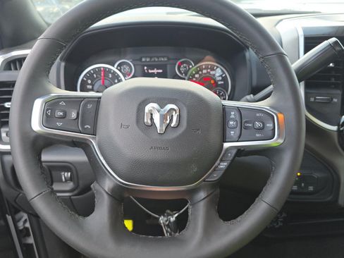Used 2025 RAM 2500 Big Horn AWD/4WD image 9
