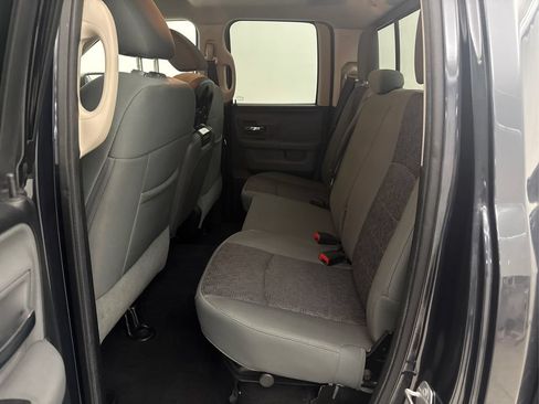 Used 2016 RAM 1500 Big Horn RWD image 25