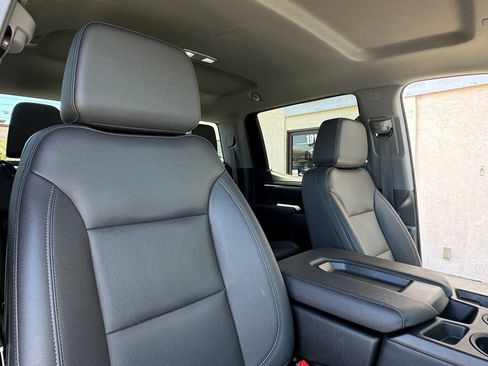 Used 2025 GMC Sierra 1500 SLT AWD/4WD image 20